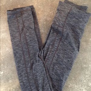 Athleta straight leg leggings